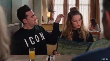 Jersey icono usado por David Rose (Daniel Levy) en Schitt's Creek (S06E10)