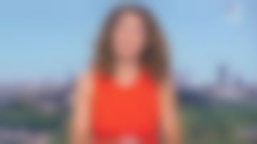 Le top en maille nervurée de Marie-Sophie Lacarrau dans Journal de 13 heures le 18.06.2020