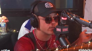 Les lunettes de soleil portées par PLK dans sa vidéo Freestyle #PlanèteRap