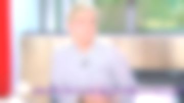 La camisa de algodón y fibras metálicas, rayas de Anne-Élisabeth Lemoine en C à Vous el 18.06.2020