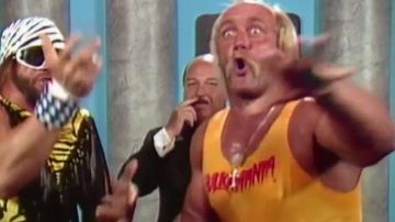 Camiseta sin mangas de Hulkmania en amarillo usada por Hulk Hogan para WWE