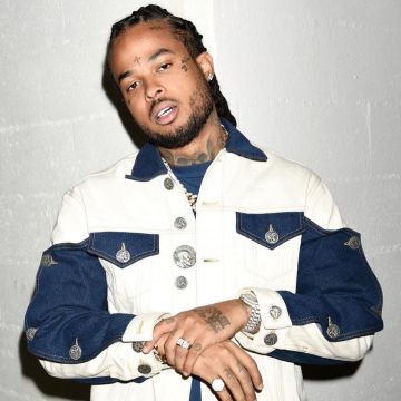 Jean jacket Blue Marble worn by kalash on his account Instagram @kalash972