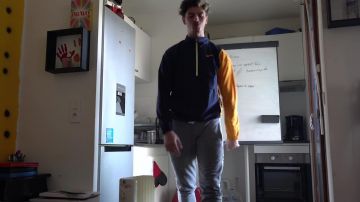 ¿La chaqueta Nike que lleva Prime en su vídeo PRIME DETIENE LOS VÍDEOS? (RESUMEN #LAVIDE TEMPORADA 1)