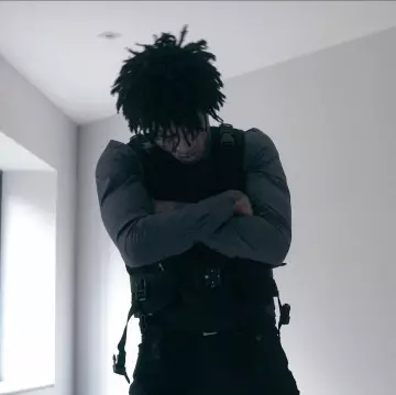 La veste militaire portée par Scarlxrd sur son compte Instagram @scarlxrd