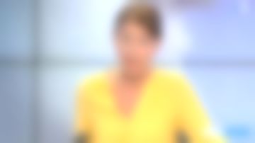 The top V-neck collar fluid crepe honey Carole Gaessler in 19/20