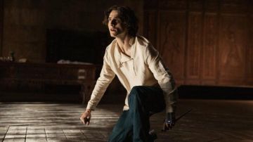 White shirt worn by Paul Atreides (Timothée Chalamet) as seen in Dune