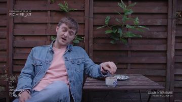 La veste en jean Levi's porté par Vald dans son clip Rappel