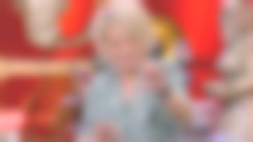 La chemise col mao imprimé en coton émeraude de Sophie Davant dans Affaire conclue