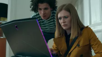 Trench coat worn by Marissa Wiegler (Mireille Enos) as seen in Hanna (S02E02)