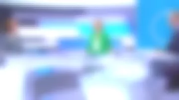 El pantalón verde patrón jacquard, Corte recto, Transeúntes en la cintura, bolsillos laterales de Caroline Roux en C en el aire