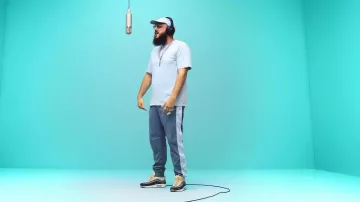 Les sneakers Nike AM 1/97 Sean Wotherspoon de Caballero dans le clip Californie de Caballero & JeanJass | A COLORS SHOW