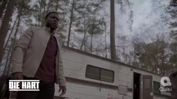 Chaqueta bomber de ante usada por Kevin Hart (Kevin Hart) como se ve en Die Hart