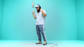 La pantalon de jogging Nike de Caballero dans le clip Californie de Caballero & JeanJass | A COLORS SHOW