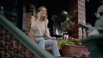 White Ruffle Sleeve blouse worn by Kate (Gillian Jacobs) as seen in I Used to Go Here