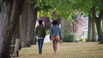 The jean worn by Jibran (Kumail Nanjiani) in The Love Birds