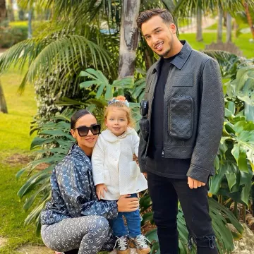 La chaqueta de cuero louis vuitton que lleva Laurent Correia en la cuenta de Instagram de @jazztvshow 