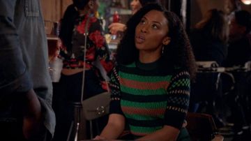 Le t-shirt chandail Kaya Scotch & Soda porté par Kat Edison (Aisha Dee) dans De celles qui osent (S04E15)