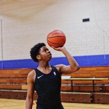 Le débardeur NBA Nike porté par Jayson Tatum sur le compte Instagram @khoithurmon