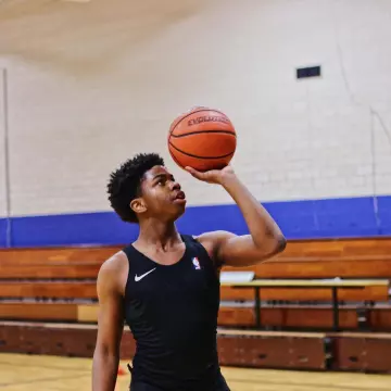 Le débardeur NBA Nike porté par Jayson Tatum sur le compte Instagram @khoithurmon