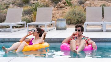 White sunglasses worn by Sarah (Cristin Milioti) in Palm Springs