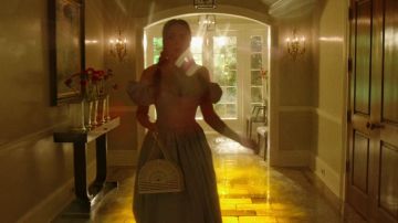 Basket bag worn by Fallon Carrington (Elizabeth Gillies) in Dynasty (S02E06)