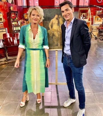 Les sandales en cuir de veau verni à plateau de Sophie Davant sur son compte Instagram @sophie_davant