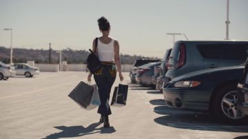 Jeans en Denim avec cheetah détaillant porté par Maddy Perez (Alexa Demie) dans l'Euphorie (S01E02)