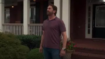Burgundy Polo Shirt worn by John Garrity (Gerard Butler) in Greenland