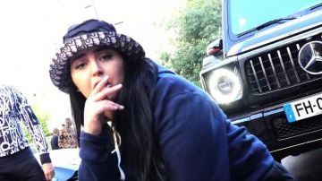 The hat Dior worn by Marwa Loud in the clip Million€ Mister You