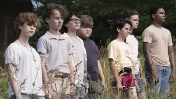Ralph Lauren White Blouse worn by Beverly Marsh (Sophia Lillis) as seen in It the movie