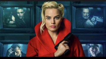 The coat of Annie / Bonnie Margot Robbie in the movie Terminal