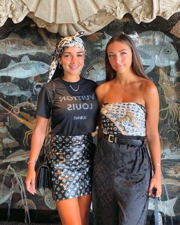 Le t-shirt à logo Louis Vuitton porté par Jazz Correia sur son compte Instagram @jazztvshow