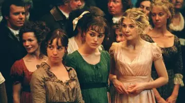 Outfits of Pride & Prejudice: Keira Knightley wears Green Dress to portray Elizabeth Bennet in the movie | Spotern Outfits of Pride & Prejudice: Keira Knightley wears Green Dress to portray Elizabeth Bennet in the movie | Spotern