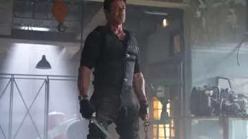 La réplique du couteau bowie de Barney Ross ( Sylvester Stallone ) dans Expendables 2 : Unité spéciale