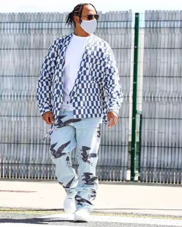 Jeans of Lewis Hamilton on the Instagram account @lewishamilton