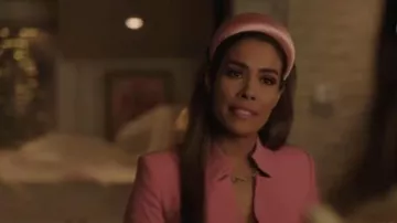 Rose de Satin Bandeau de Cristal Carrington (Daniella Alonso) dans Dynastie (S03E08)