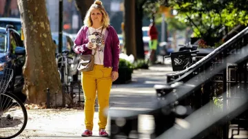 Keds sneakers of Brittany (Jillian Bell) in Brittany Runs a Marathon