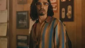 Camisa usada por Klaus Hargreeves Robert Sheehan en The Umbrella Academy