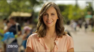 The necklace in pink gold with diamonds of Ophélie Meunier in forbidden Zone 12.08.2020