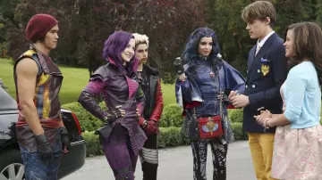 Sac à main de Evie (Sofia Carson) dans Descendants