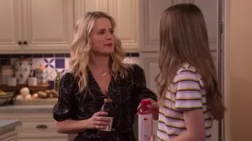 Joie Black Floral Printed Top worn by Cassy (Allison Munn) as seen in The Big Show Show (S01E07)