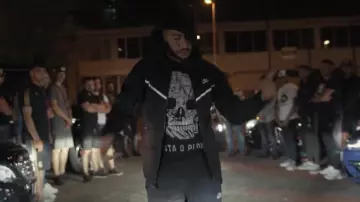 Vest/Gilet NIKE de Lacrim dans Lacrim - Tiguere 3 (Freestyle)