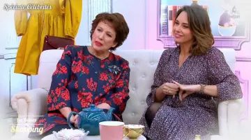The printed dress with long sleeves of Julia Vignali in The Queens of Shopping the 25.08.2020