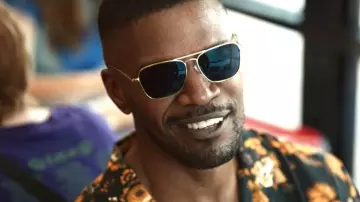 Les lunettes de soleil portées par Art (Jamie Foxx) dans le film Project Power