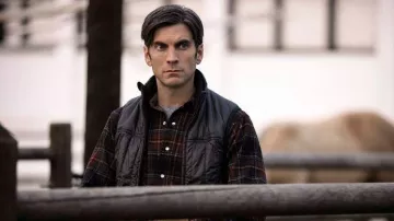 Black Vest worn by Jamie Dutton (Wes Bentley) in Yellowstone (S02E07)