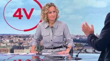 The combination of classic buttoned collar jacquard Caroline Roux in Télématin the 27.08.2020