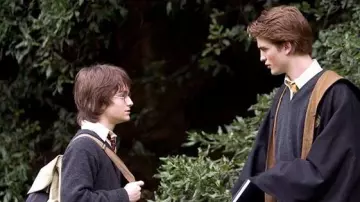 The dress Hufflepuff of Cedric Diggory (Robert Pattinson) in Harry Potter and the goblet of fire