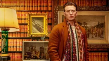 Le manteau de Ransom Drysdale (Chris Evans) dans À couteaux tirés