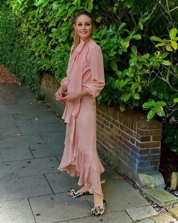 Planos de estampado animal que lució Olivia Palermo en su cuenta de Instagram @oliviapalermo