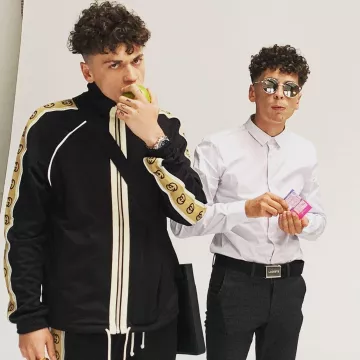 Pantalones de traje usados por syav__3 en la cuenta de Instagram de @syav__3